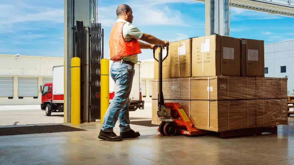 what is a pallet delivery